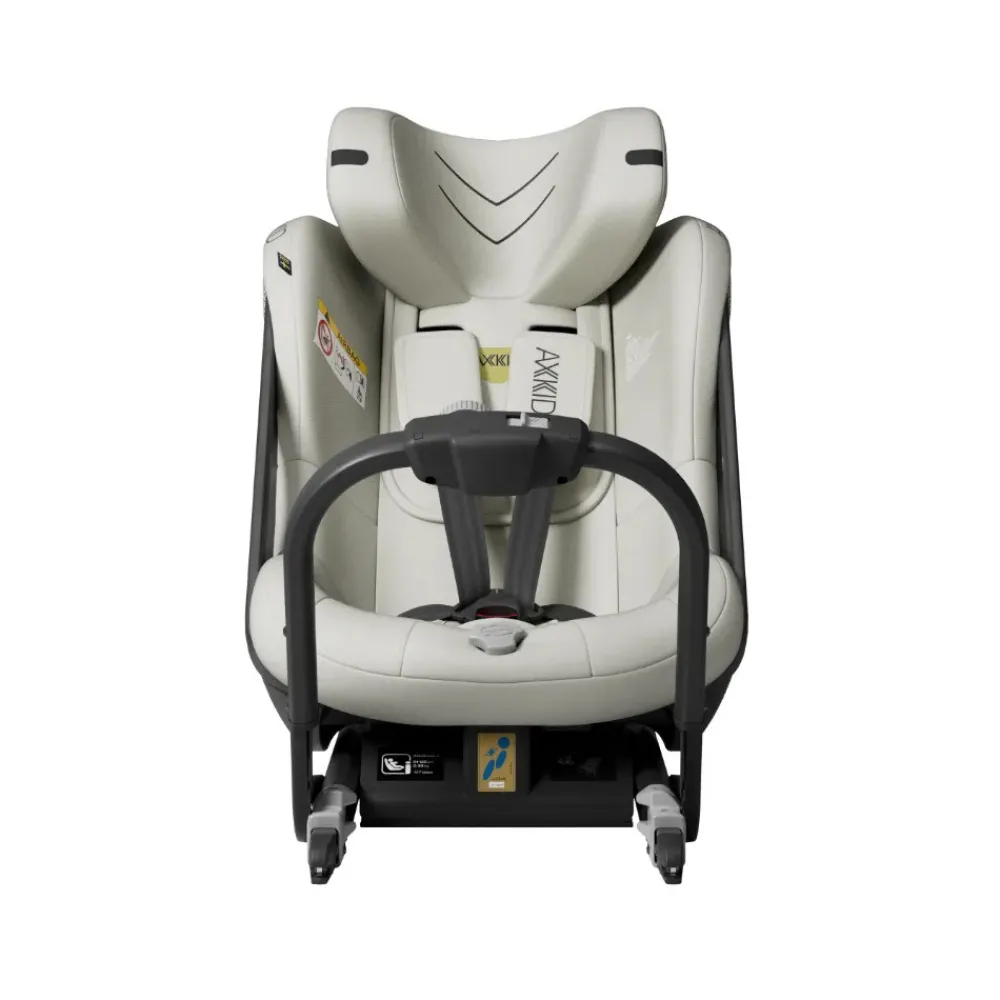 AXKID ONE+ 3 Beachgrass Beige- Autostole 40-125 Cm (0-6 År)