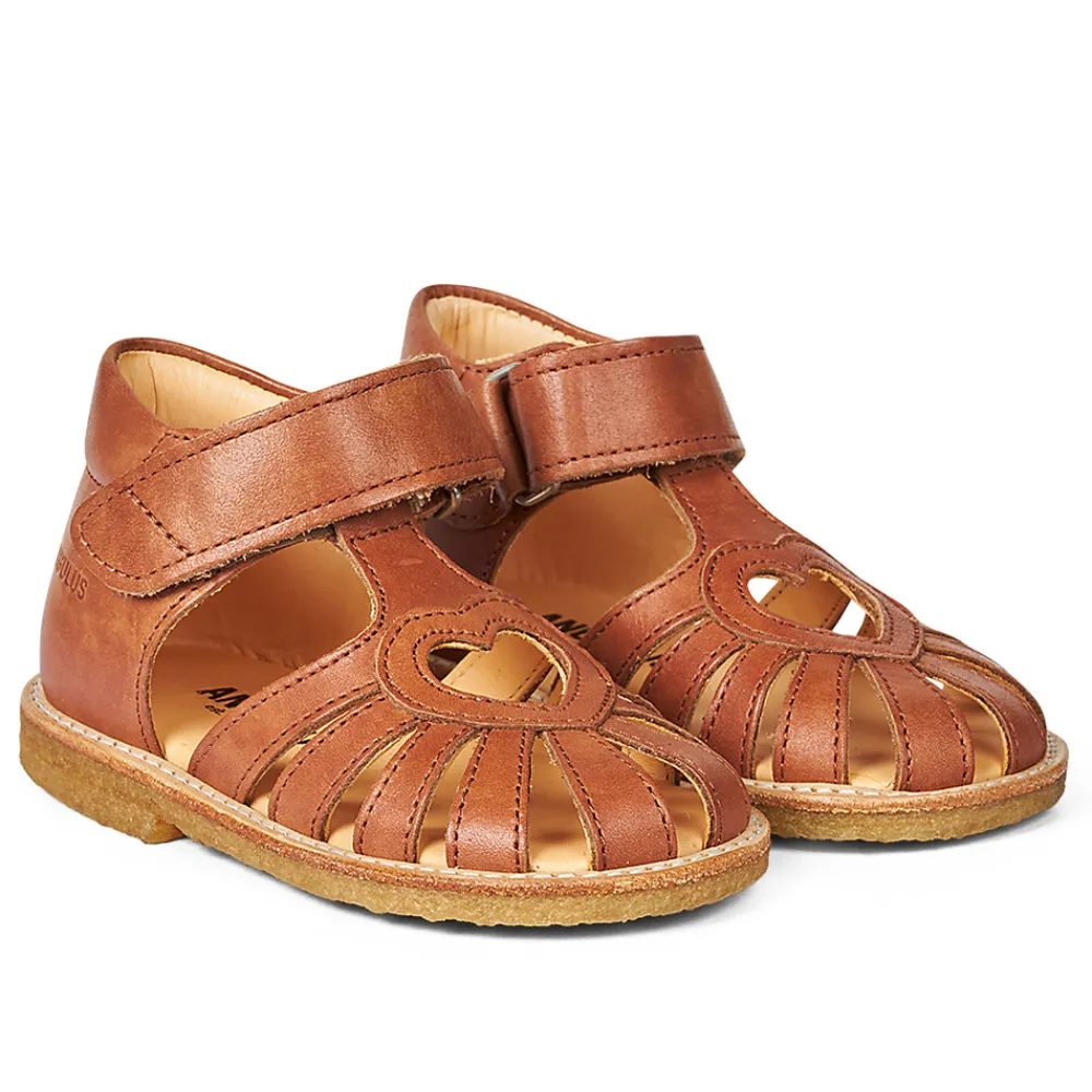 Angulus Begynder sandal med hjerte - Cognac- Sandaler Med Lukket Tå|Begyndersandaler