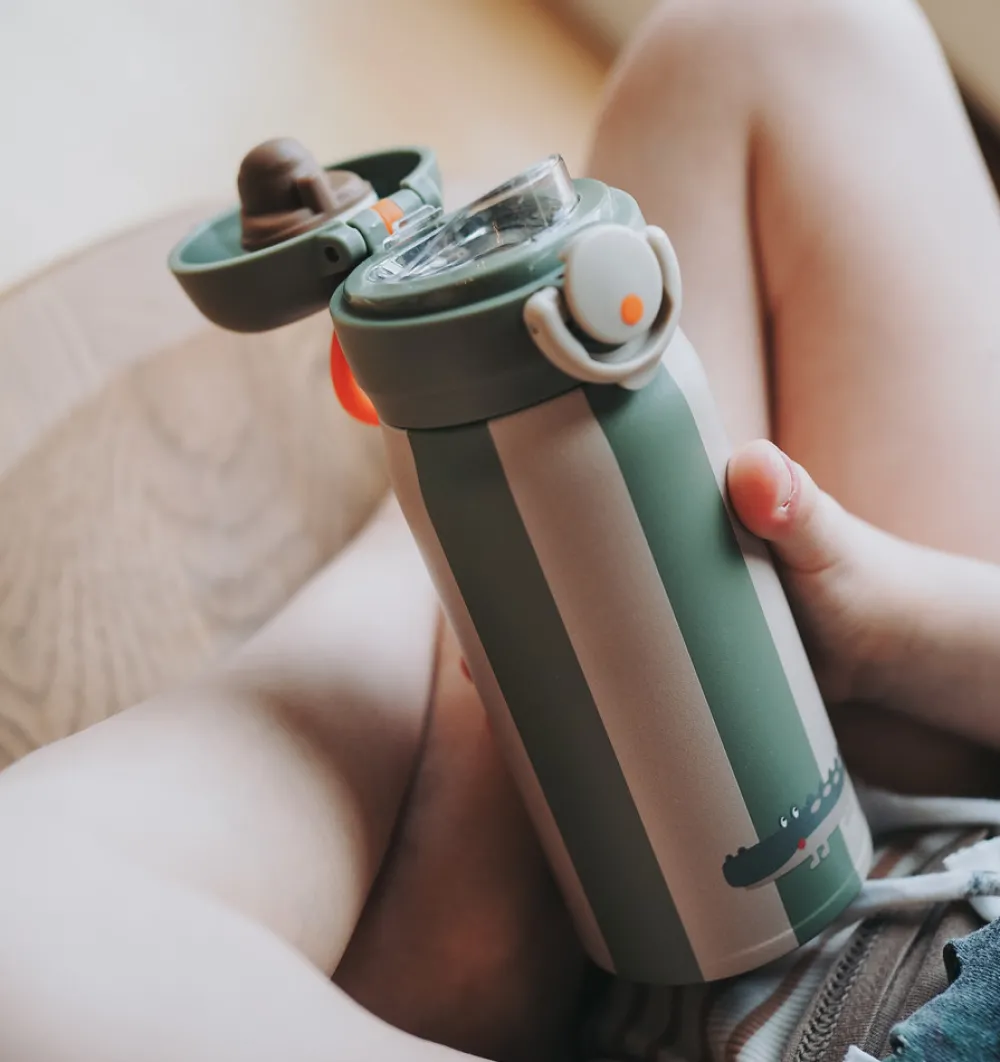 NOUI NOUI Drikkedunk - Krokodille- Madkasser & Drikkedunke