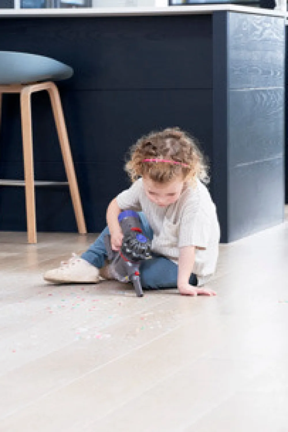 CASDON Dyson ledningsfri legetøjstøvsuger- Rolleleg