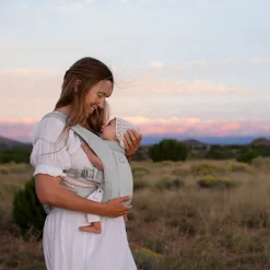 Ergobaby Embrace soft air mesh - soft grey- Bæreseler & Vikler