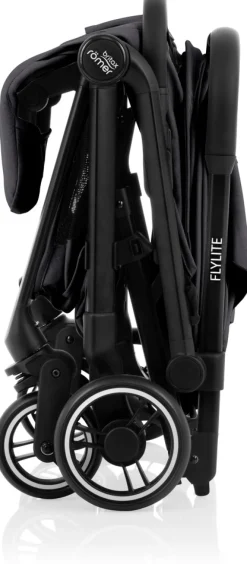 Britax Römer Flylite - Carbon Black- Klapvogne Med Flade Sæder|Rejseklapvogne