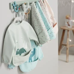 Done By Deer Hagesmæk m/ærmer og lomme - croco grøn- Hagesmække