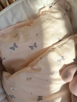 Vanilla COPENHAGEN Junior Sengetøj - Butterfly 100x140 cm-Børn Sengetøj