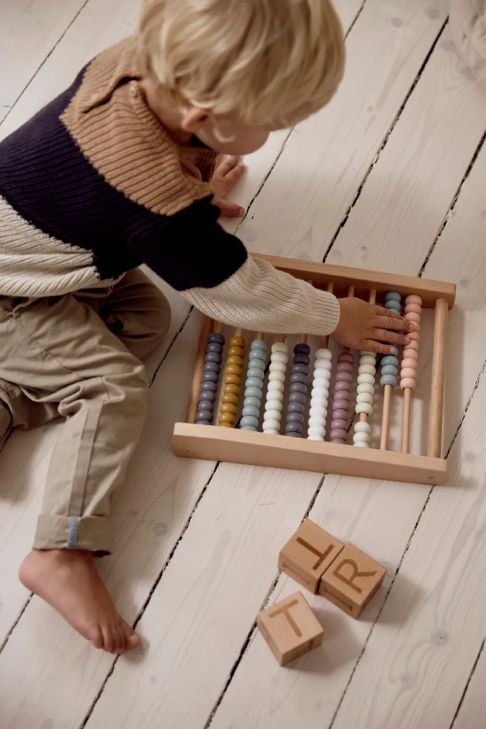 KIDSCONCEP Kugleramme i træ- Trælegetøj