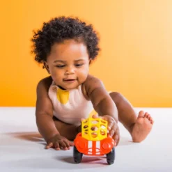 Bright Starts Legetøjsbil, Rattle & Roll Buggie, rød- Legetøjsbiler