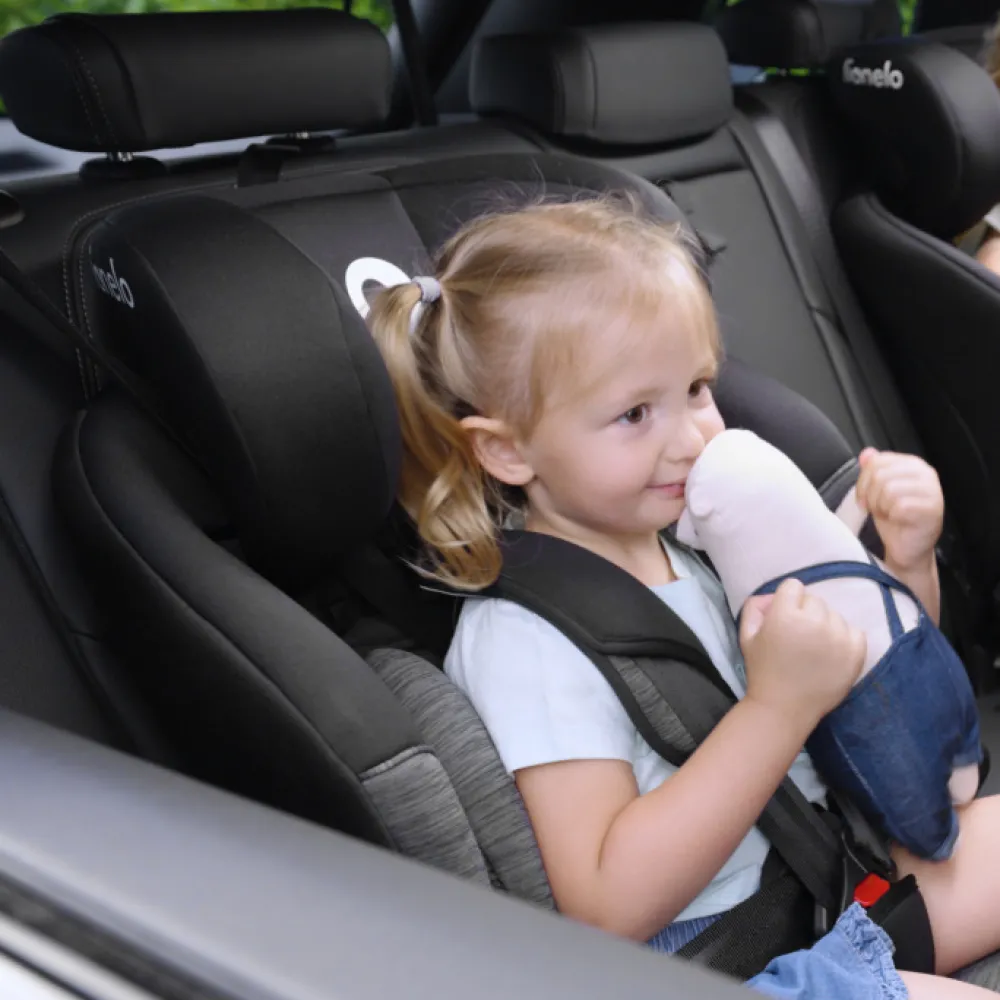 Lionelo Levi I-size - sporty black- Autostole 76-150 Cm (15 Mdr.-12 År)