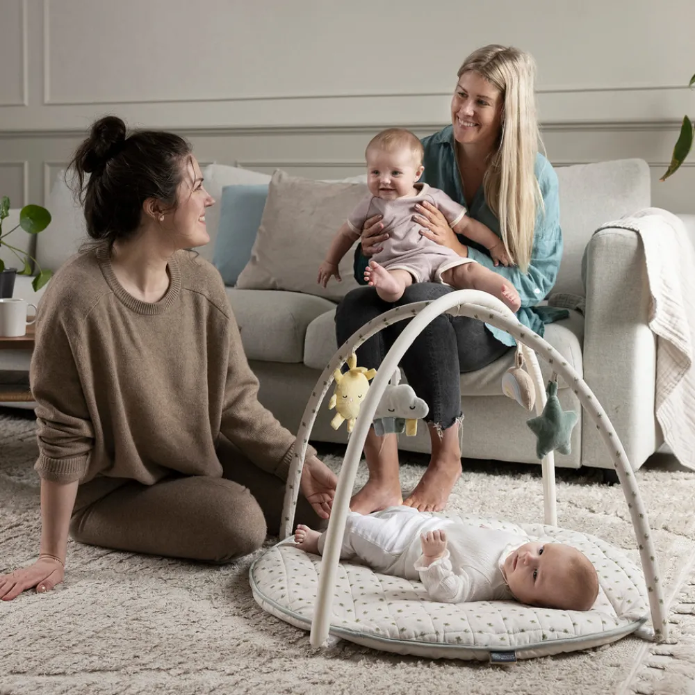 VINTER & BLOOM Meadow Babygym - Soft Sand- Aktivitetstæpper