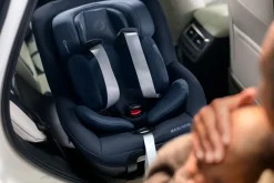 Maxi-Cosi Mica 360 Pro - authentic black- Autostole Med Integreret Baser|Autostole 40-125 Cm (0-6 År)