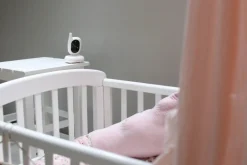 Padwico V8 babyalarm - video - genopladeligt batteri- Babyalarmer