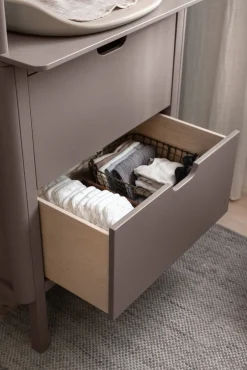 Sebra Puslebord med skuffer - jetty beige FSC®-Børn Pusleborde|Pusleborde