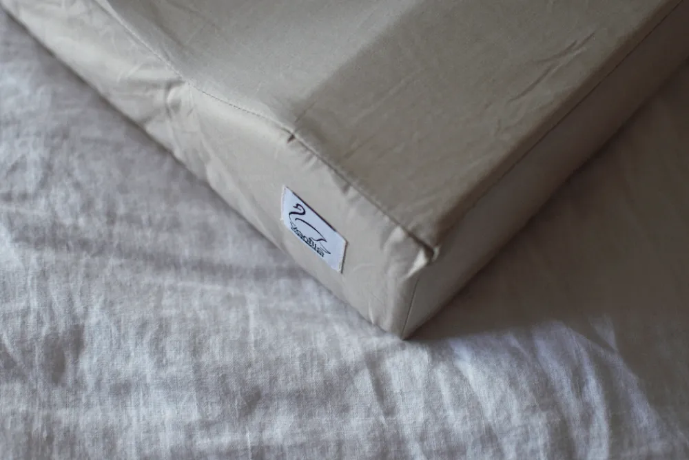 Vanilla COPENHAGEN Puslepude - oyster grey-Børn Puslepuder & Pusleunderlag|Puslepuder