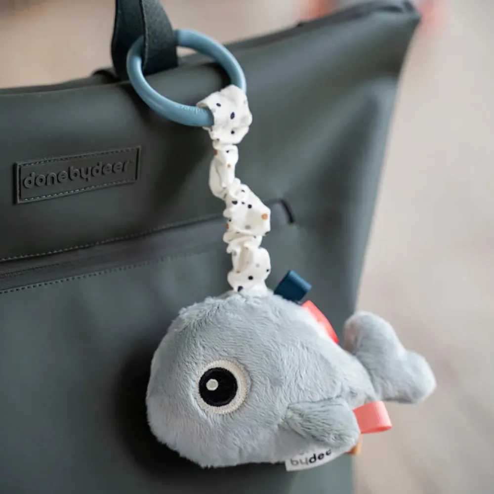 Done By Deer Puslerygsæk - grøn- Pusletasker & Transporttasker