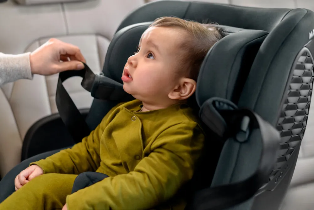 Maxi-Cosi Quartz 360 - Full graphite- Autostole 40-125 Cm (0-6 År)