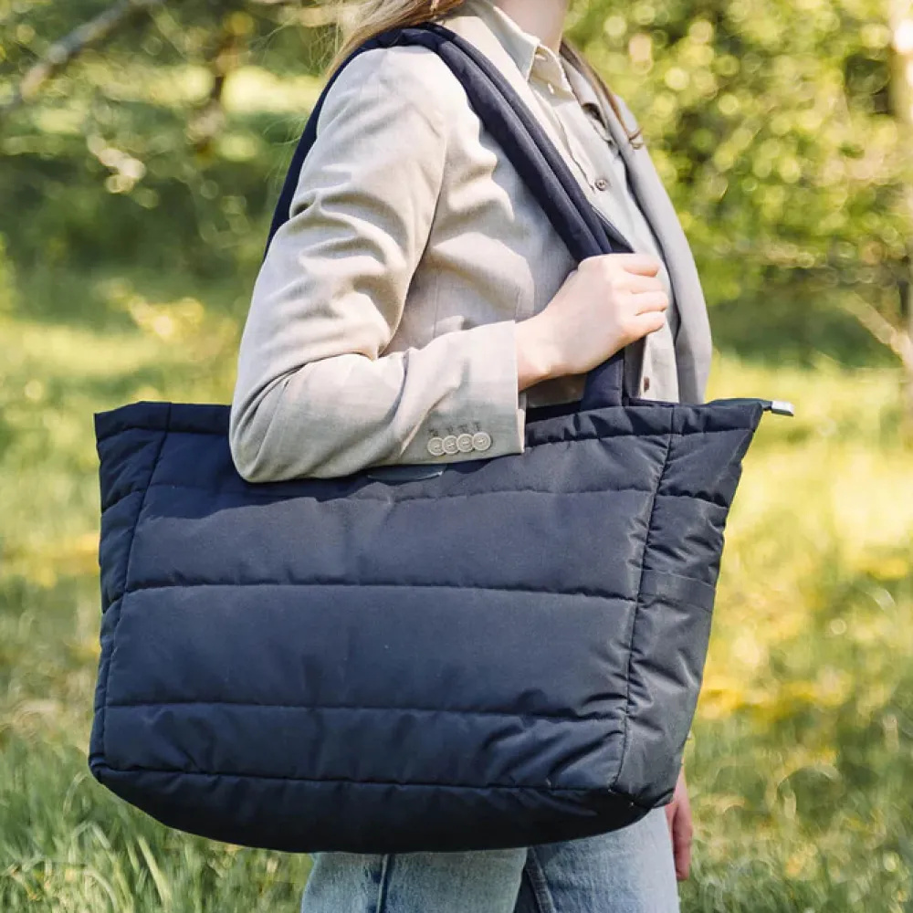 Done By Deer Quiltet pusle tote bag - Sort- Pusletasker & Transporttasker