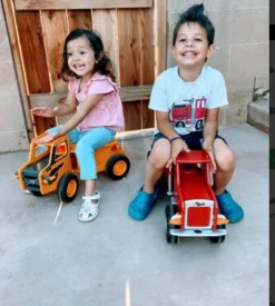 Moover Toys Ride-on Volvo dumper lastbil- Gåvogne & Aktivitetsborde