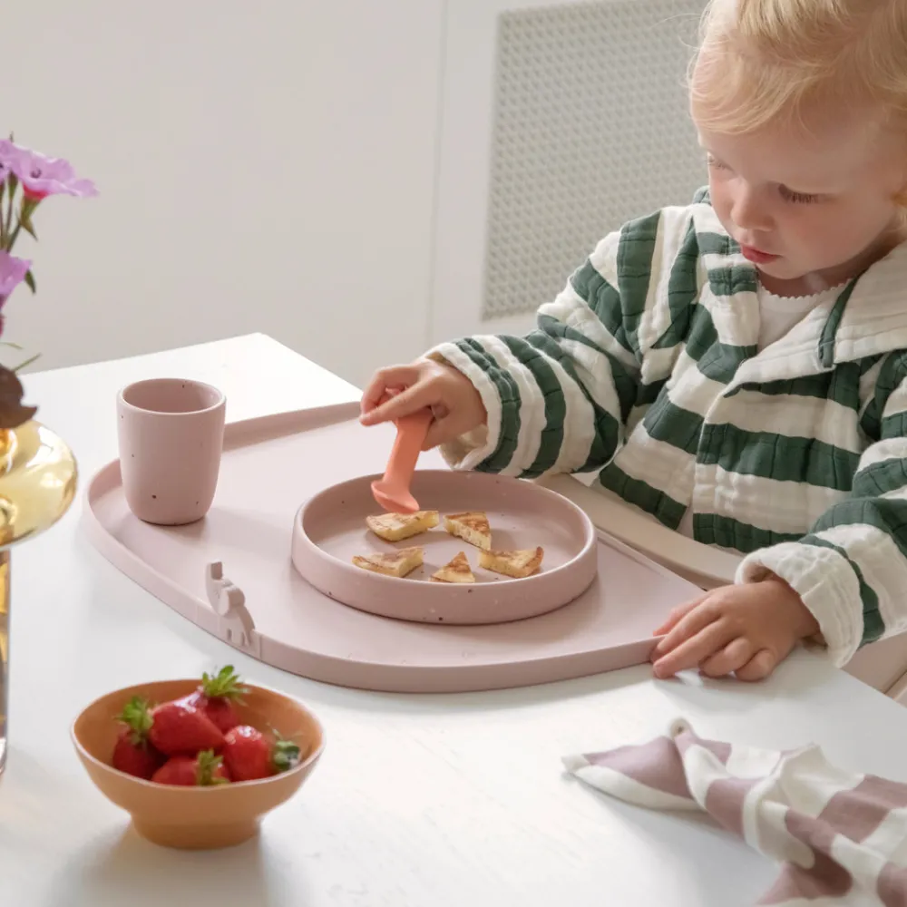 Done By Deer Silikone dækkeserviet m/høj kant Elphee - Pudder- Service