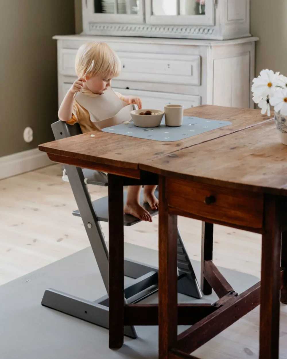 NOUI NOUI Stole underlag - Oliven grå-Børn Tilbehør Til Højstole