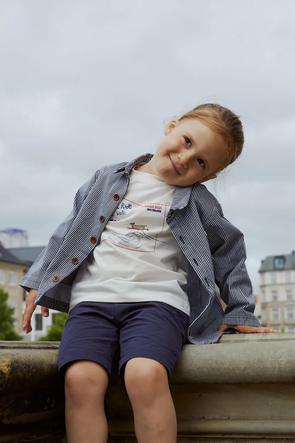 Copenhagen Colors Stribet twill jakke med lommer - NAVYSTRIPE- Skjorter